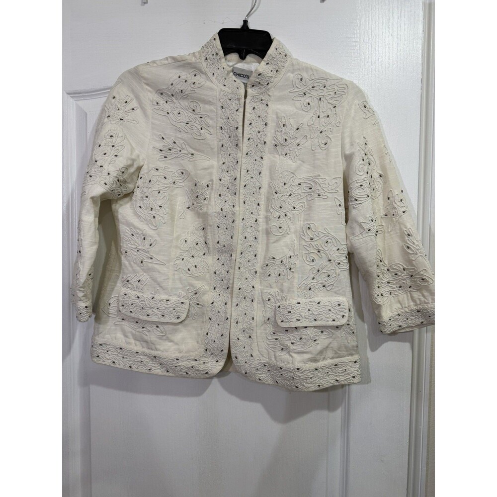 Vintage Chico’s Short Ivory Jacket Embroidered Beaded Detail Eye Hook Close SZ1